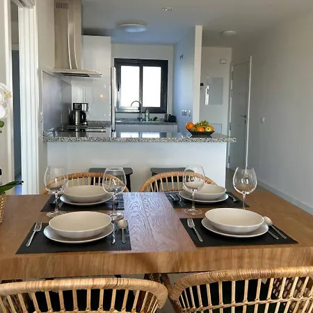 Orizon Con Terraza Y Vistas Al Mar 003